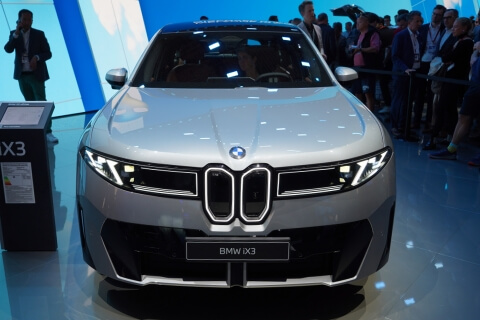 BMW iX3 front grille