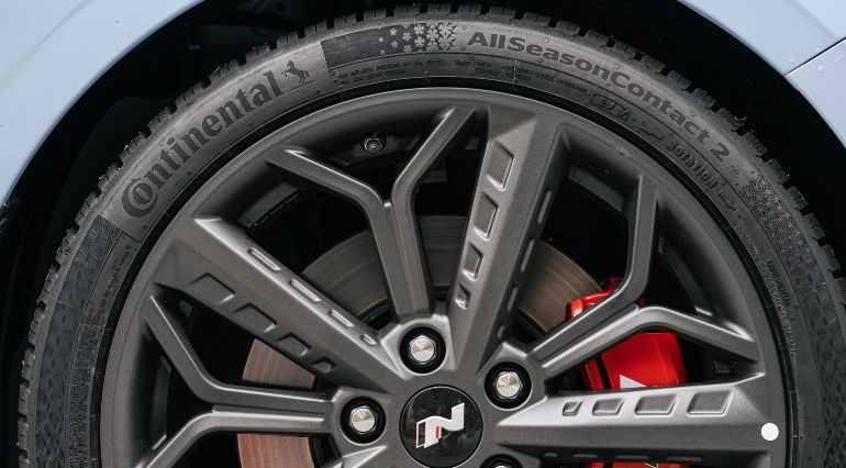 Close up of AllSeasonContact 2 tyre