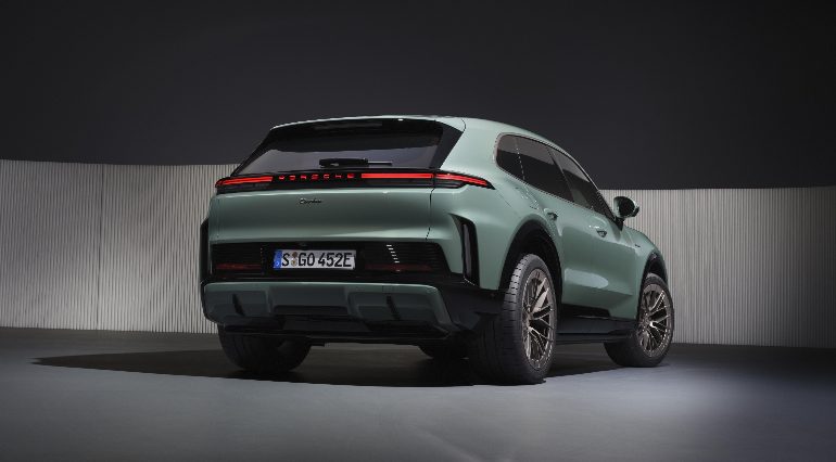 Porsche Cayenne Electric rear