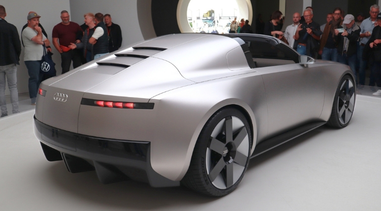 Audi Concept C rear view