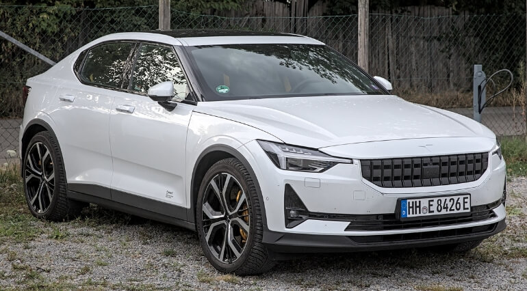 Polestar 2 in white