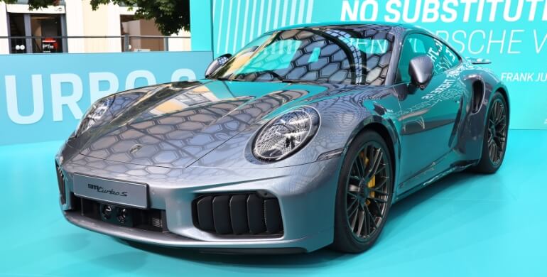 Porsche 911 Turbo S in silver