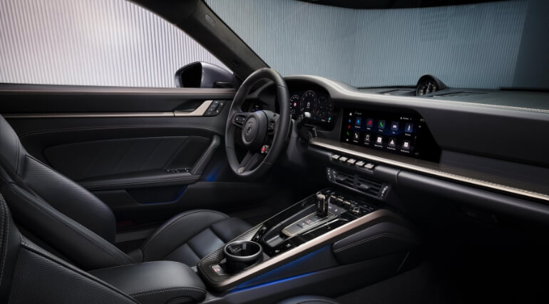 Porsche 911 Turbo S interior