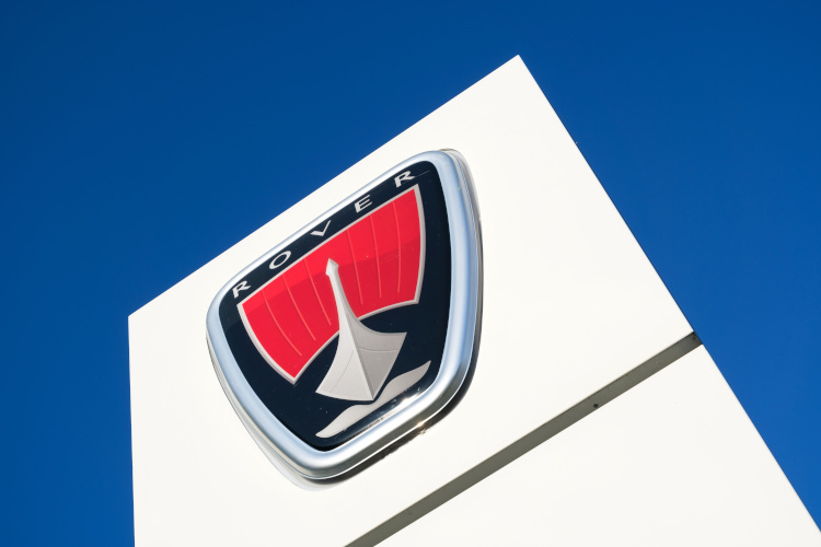 Old Rover car brand logo