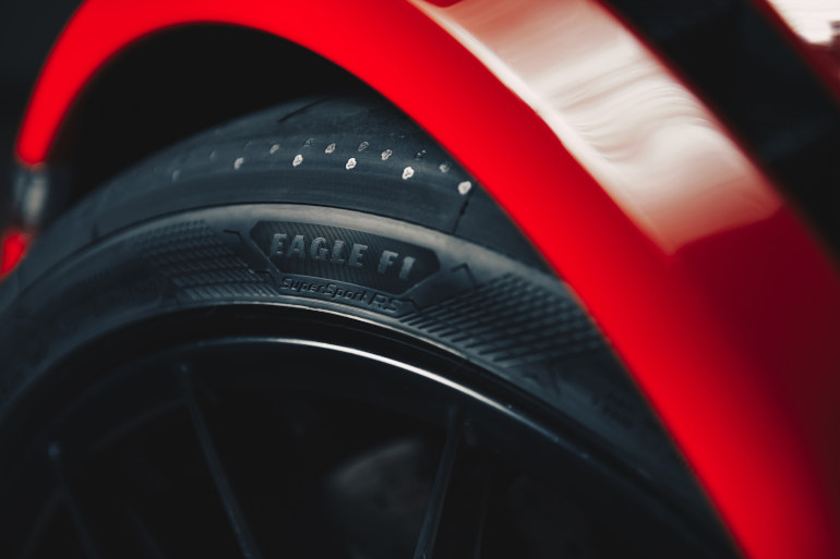 Eagle F1 tyre