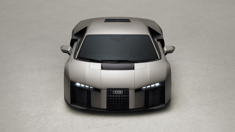Audi R8 front