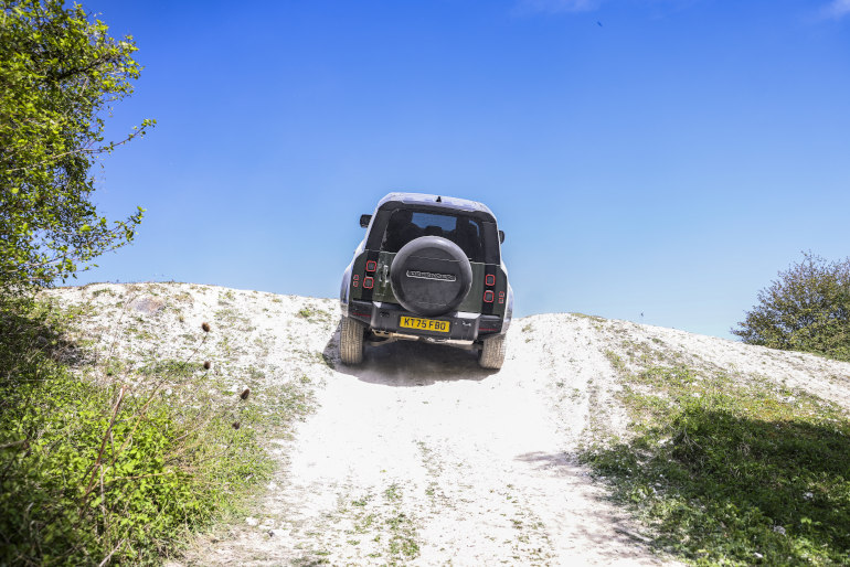 Land Rover off road
