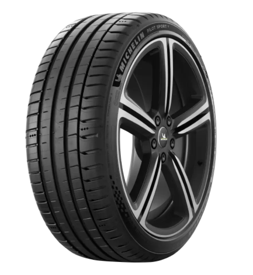 MICHELIN PILOT SPORT5 225/40/18 2本2022年 Michelin Pilot Sport 5 225/40 R18 at Blackcircles.com